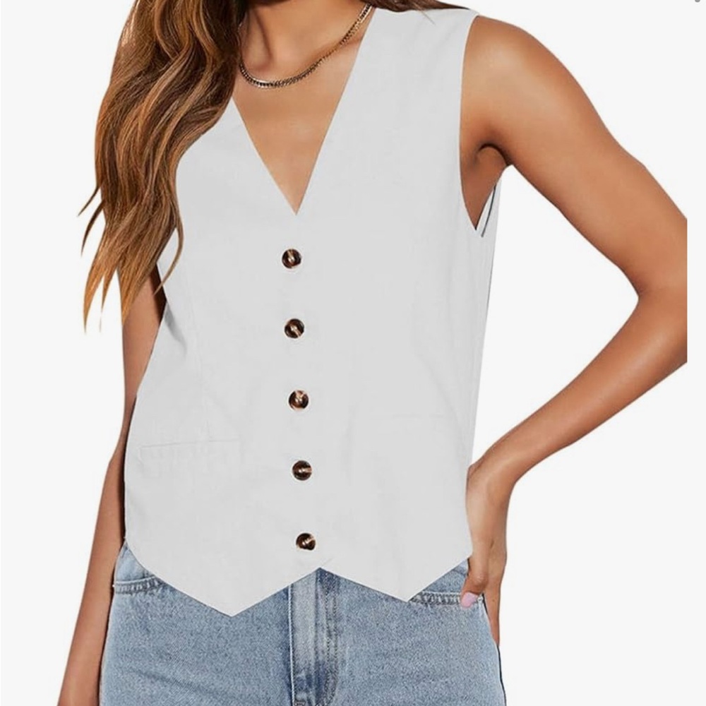 White Sleeveless Button-Up Women's Top Vest New, never worn.